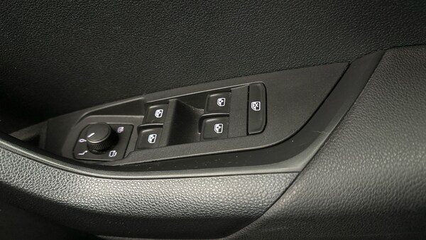 Used Skoda Karoq 2021 for sale - 75547663: Photo 34
