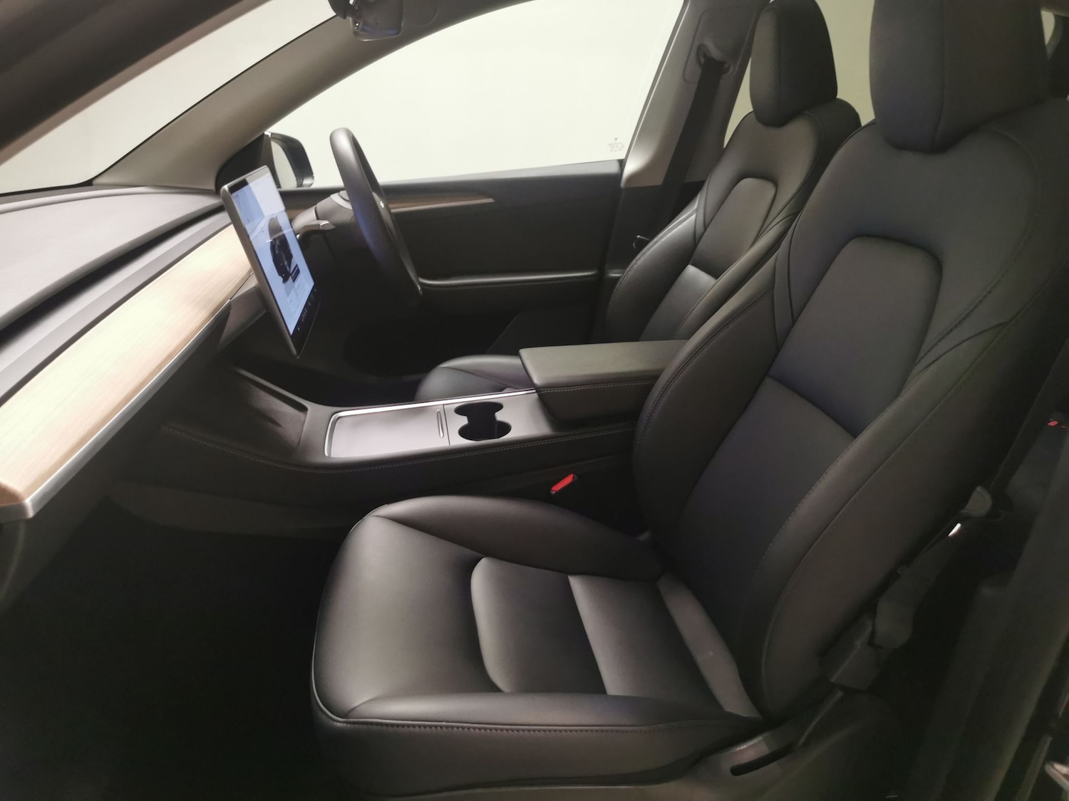 Used Tesla Model Y 2022 for sale - 77543012: Photo 4