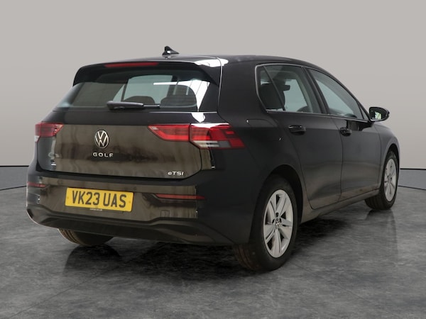 Used Volkswagen Golf 2023 for sale - 76240897: Photo 13