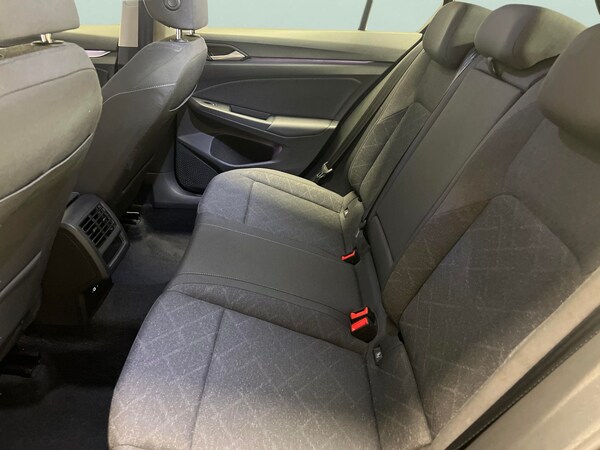 Used Volkswagen Golf 2023 for sale - 76240897: Photo 30