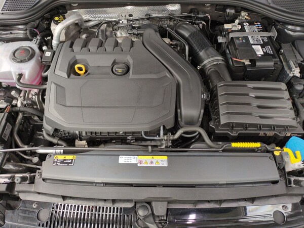 Used Volkswagen Golf 2023 for sale - 76240897: Photo 36