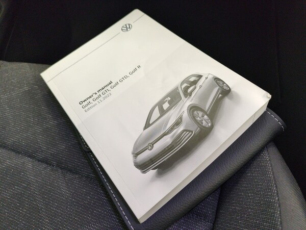 Used Volkswagen Golf 2023 for sale - 76240897: Photo 38