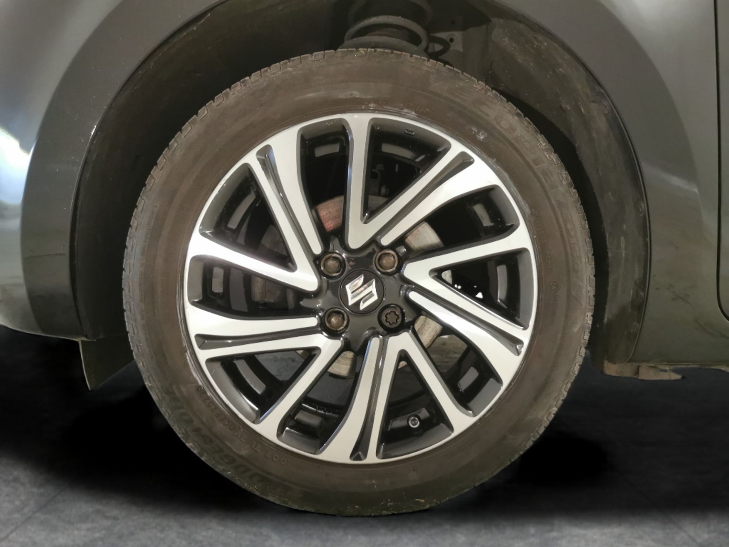 Used Suzuki Swift 2023 for sale - 77123109: Photo 18