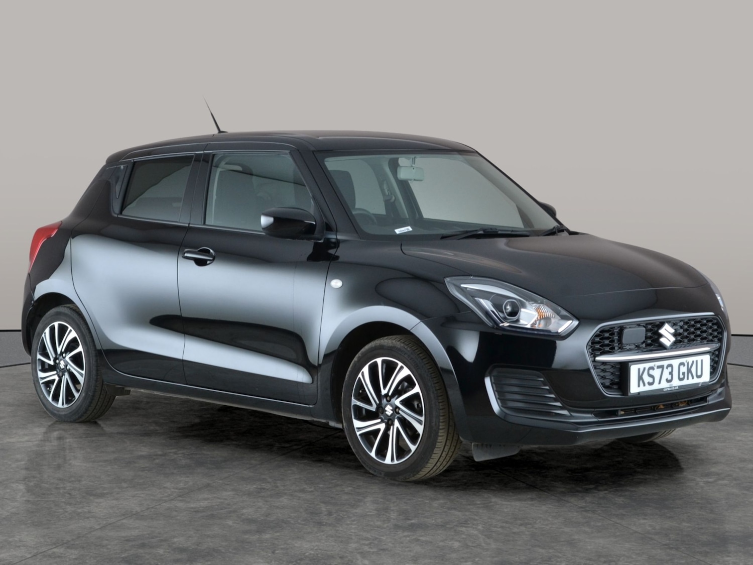 Used Suzuki Swift 2023 for sale - 77123109: Photo 7