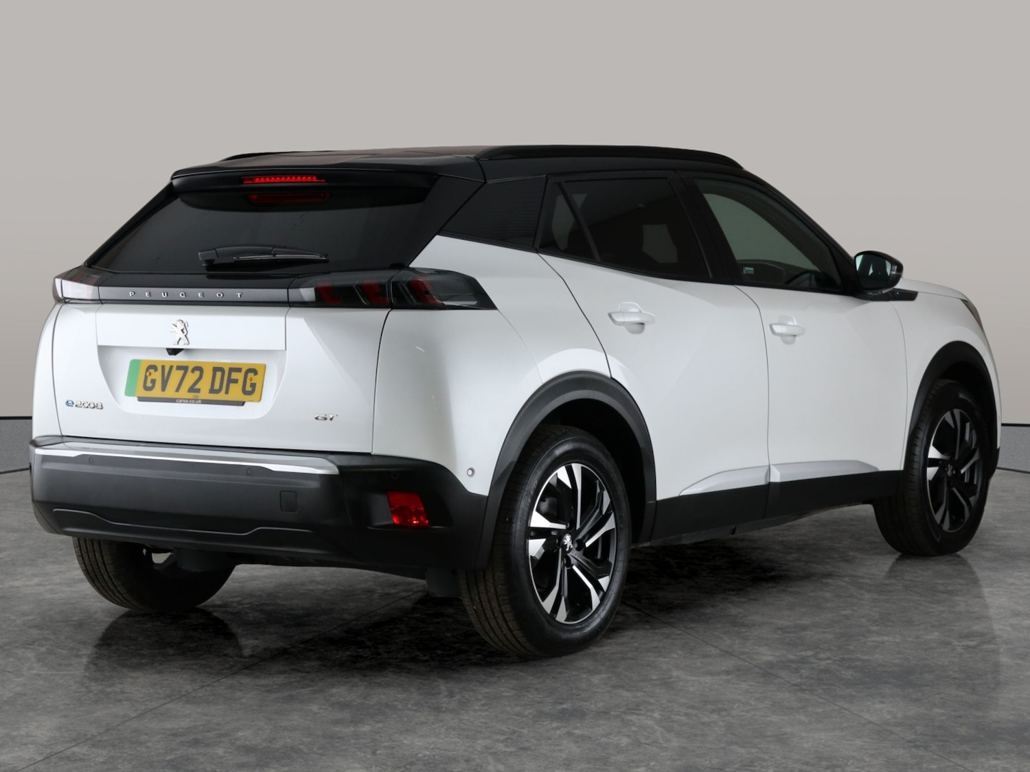 Used Peugeot E-2008 2023 for sale - 76439702: Photo 13