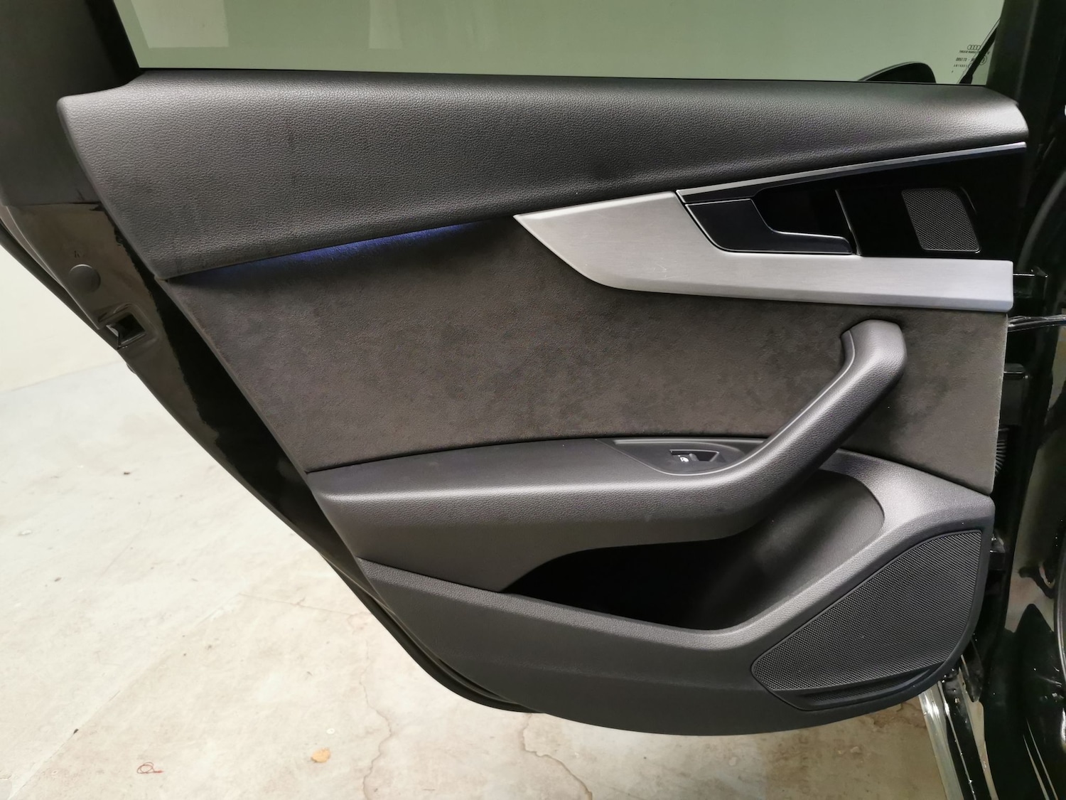 Used Audi A4 2021 for sale - 77778899: Photo 27