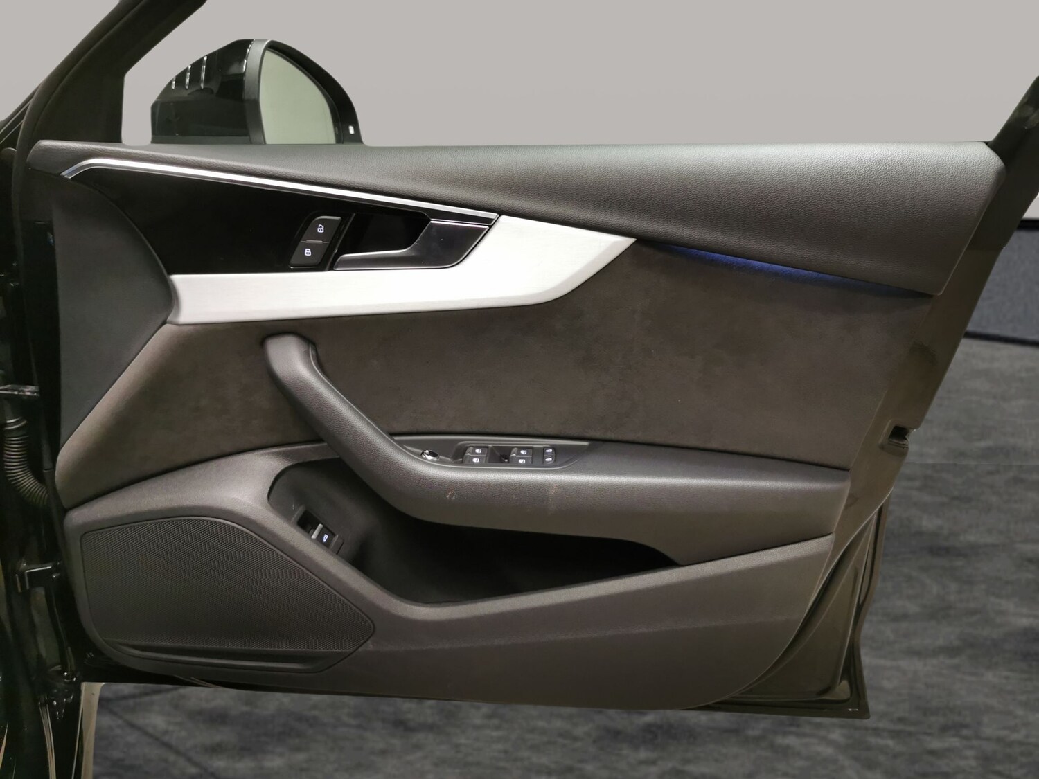 Used Audi A4 2021 for sale - 77778899: Photo 29