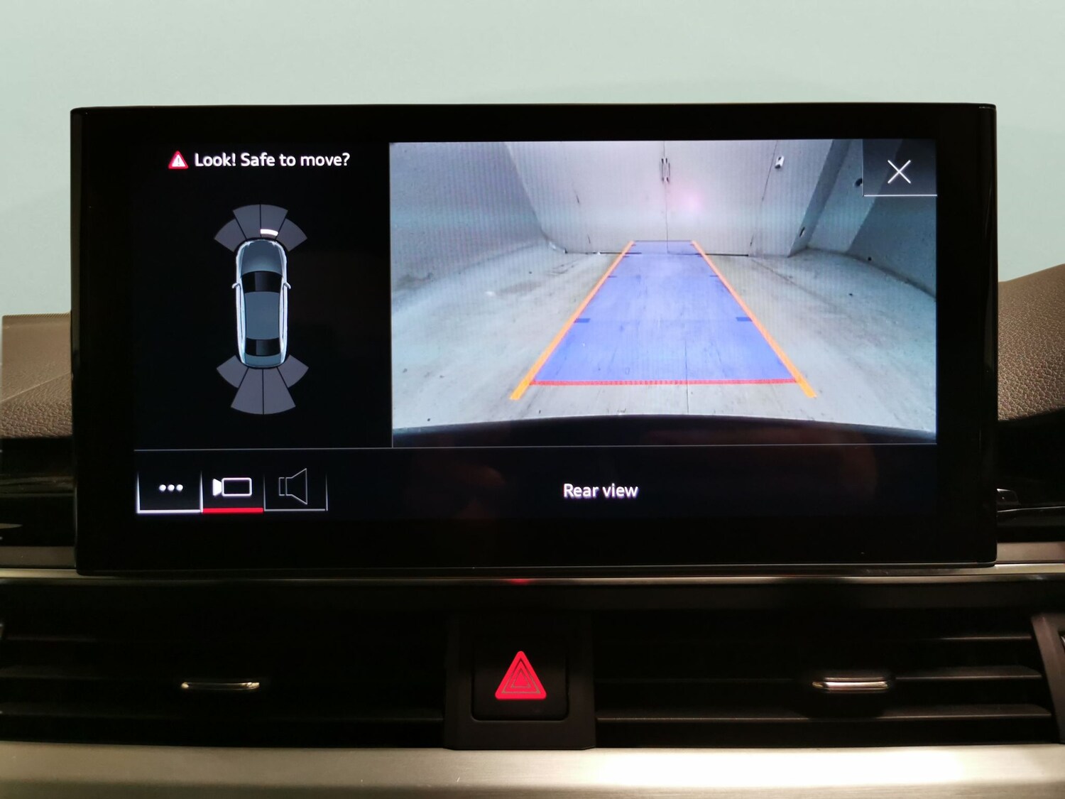 Used Audi A4 2021 for sale - 77778899: Photo 5