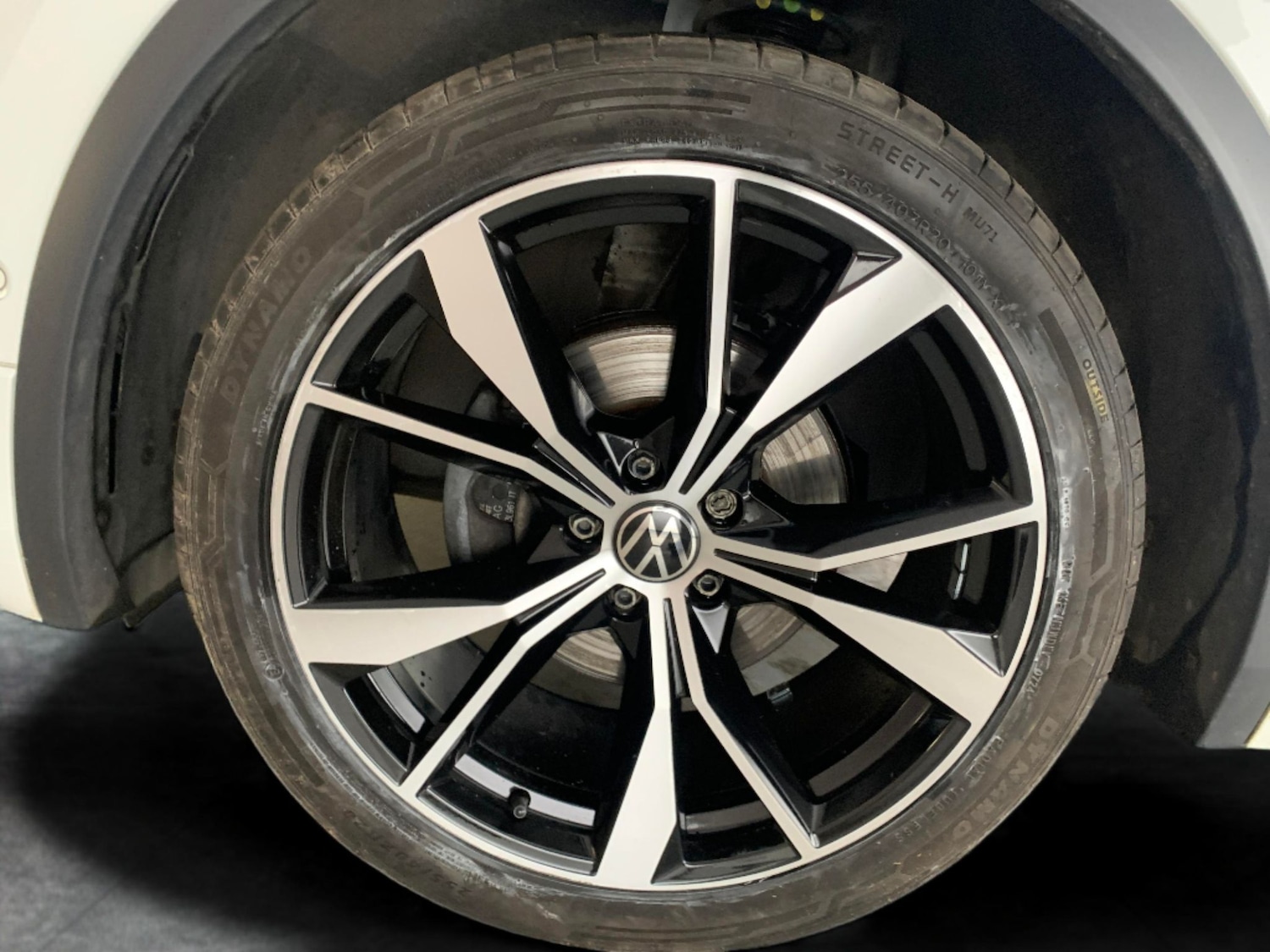 Used Volkswagen Tiguan 2023 for sale - 77135129: Photo 22