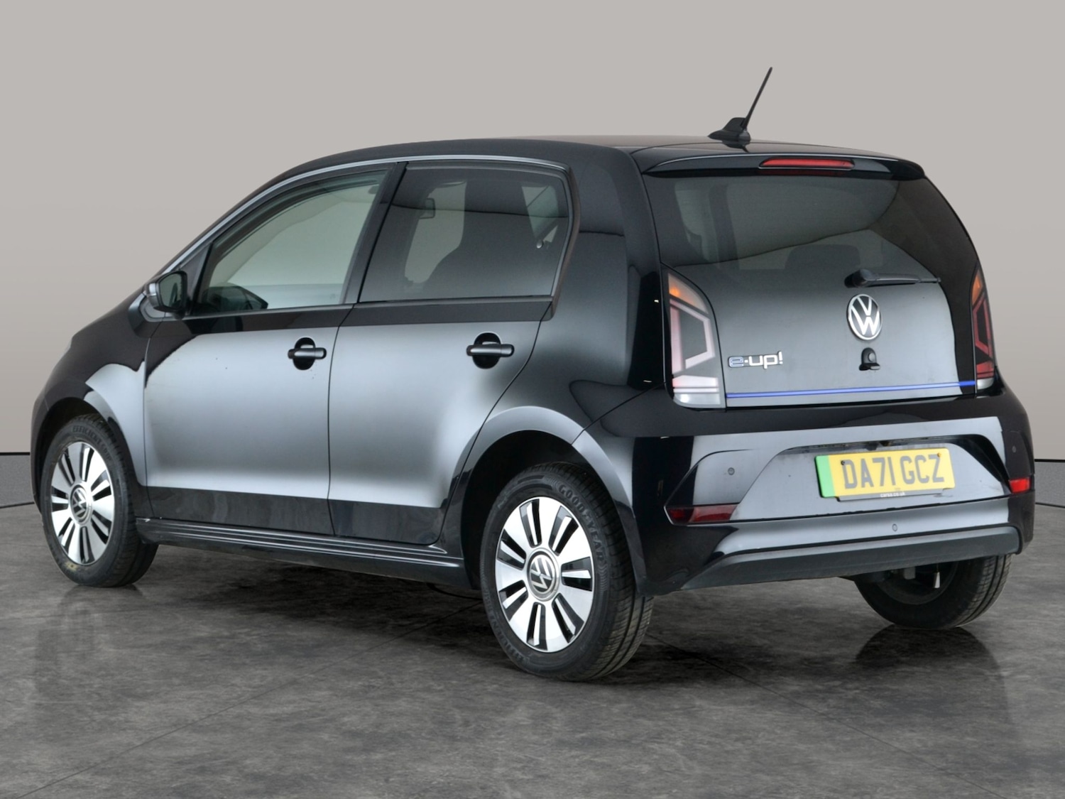 Used Volkswagen up! 2021 for sale - 76967157: Photo 11