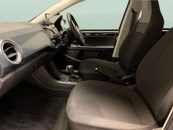 Used Volkswagen up! 2021 for sale - 76967157: Photo