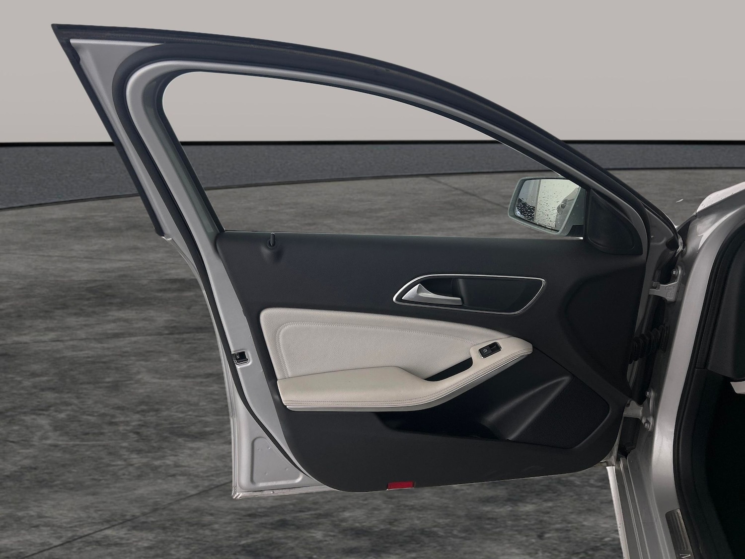 Used Mercedes-Benz A-Class 2018 for sale - 76437005: Photo 25