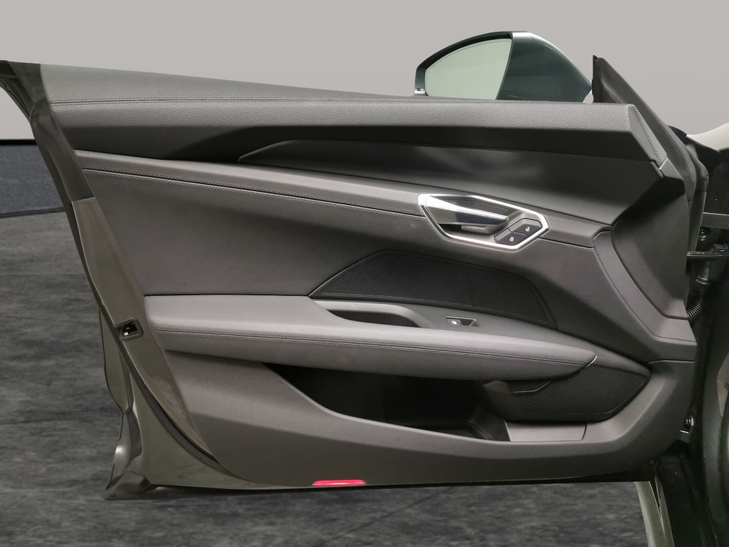 Used Audi e-tron GT 2022 for sale - 77055821: Photo 25