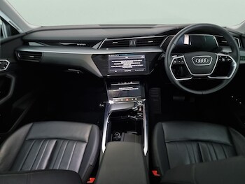 Used Audi e-tron 2022 for sale - 75983872: Photo