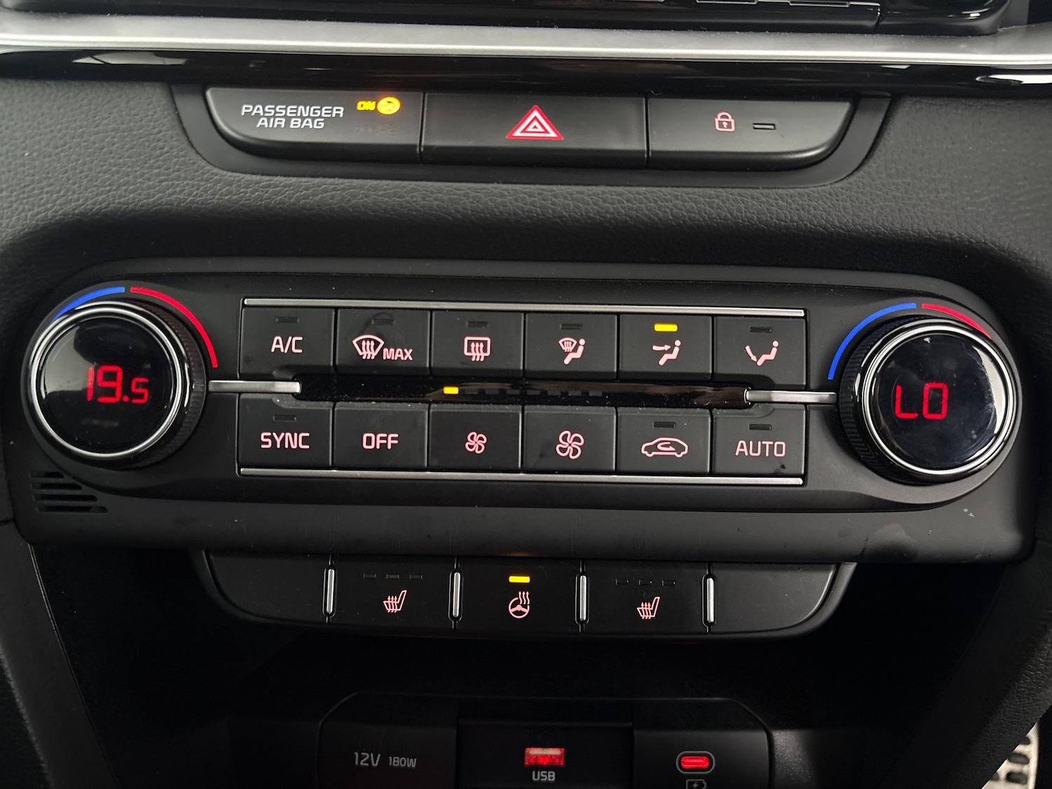 Used Kia Ceed 2022 for sale - 76392104: Photo 23