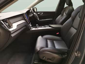 Used Volvo XC60 2023 for sale - 79837257: Photo