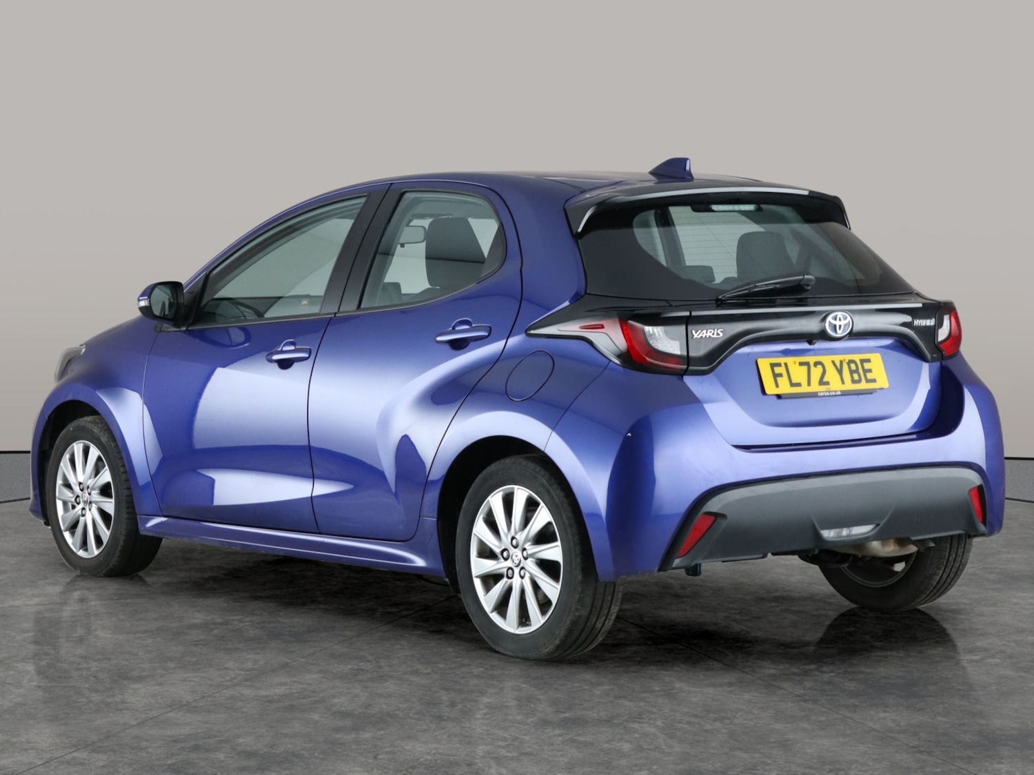 Used Toyota Yaris 2022 for sale - 76751630: Photo 11