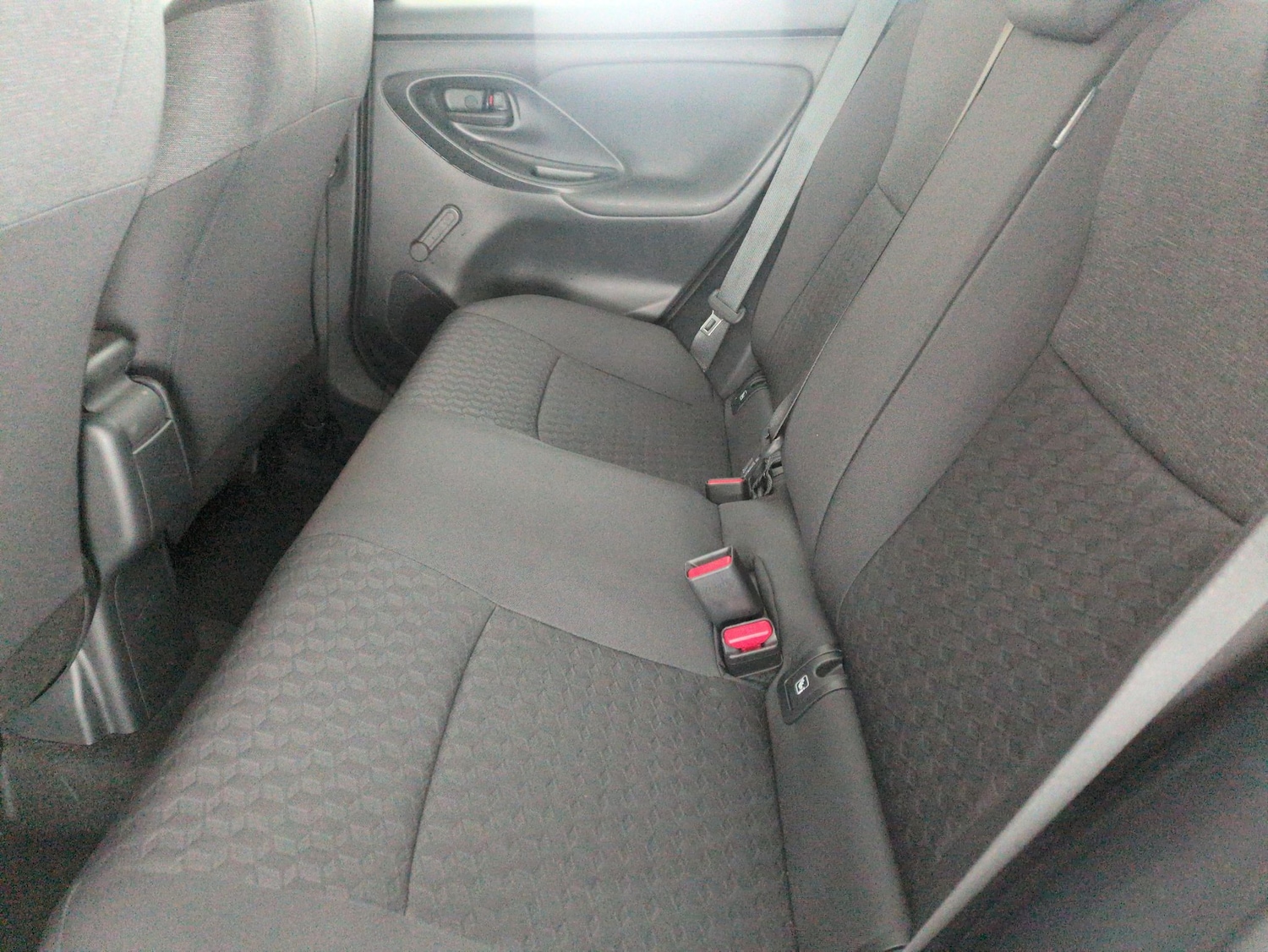 Used Toyota Yaris 2022 for sale - 76751630: Photo 22