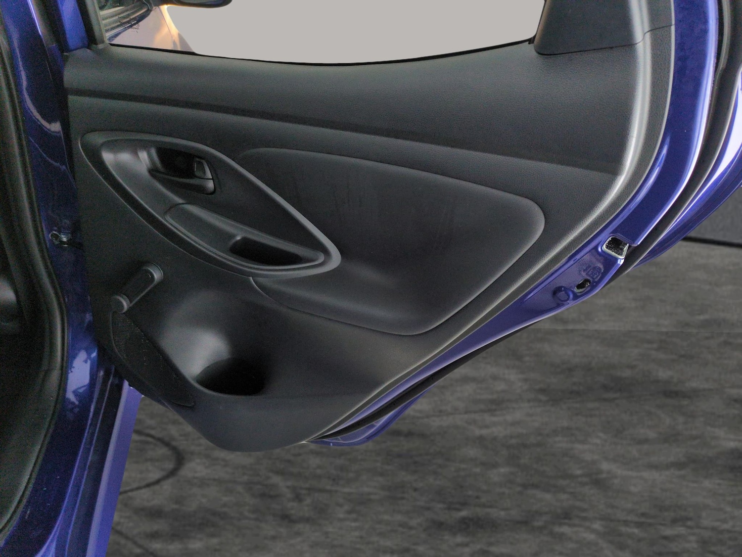 Used Toyota Yaris 2022 for sale - 76751630: Photo 25