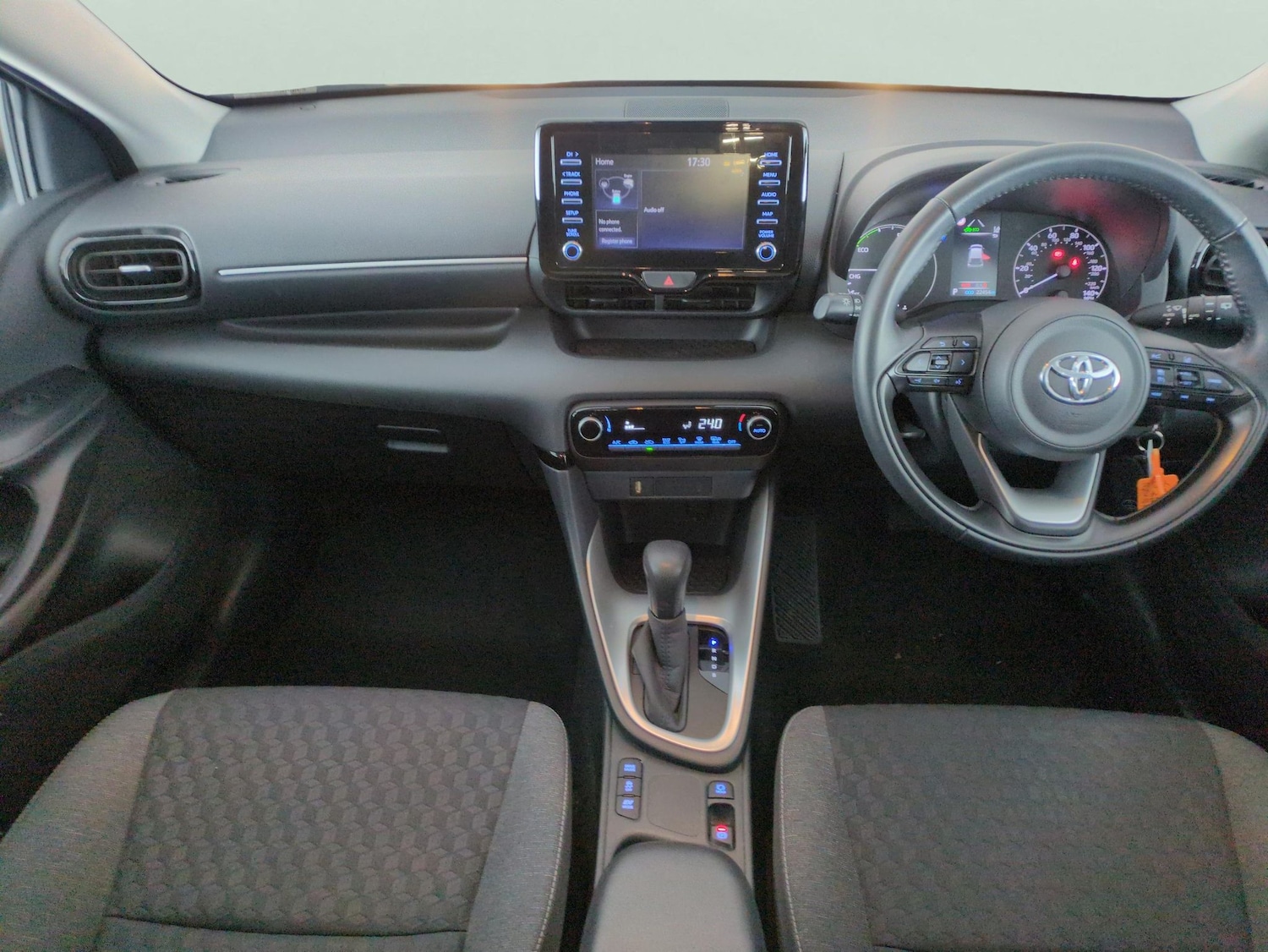 Used Toyota Yaris 2022 for sale - 76751630: Photo 6