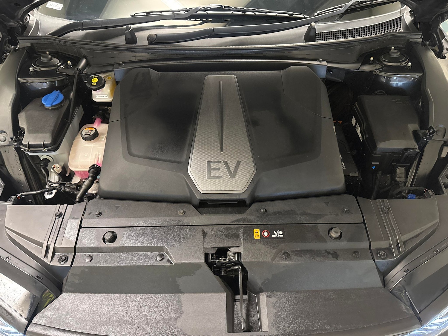 Used Kia EV6 2023 for sale - 78028352: Photo 32