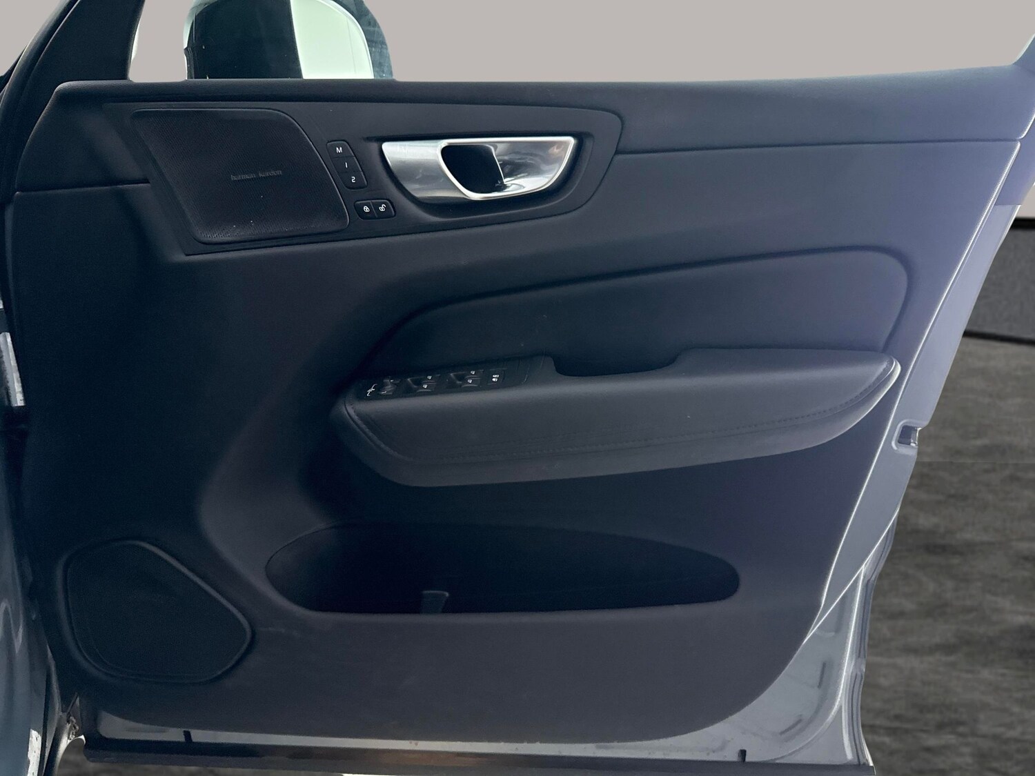 Used Volvo XC60 2024 for sale - 77995483: Photo 33