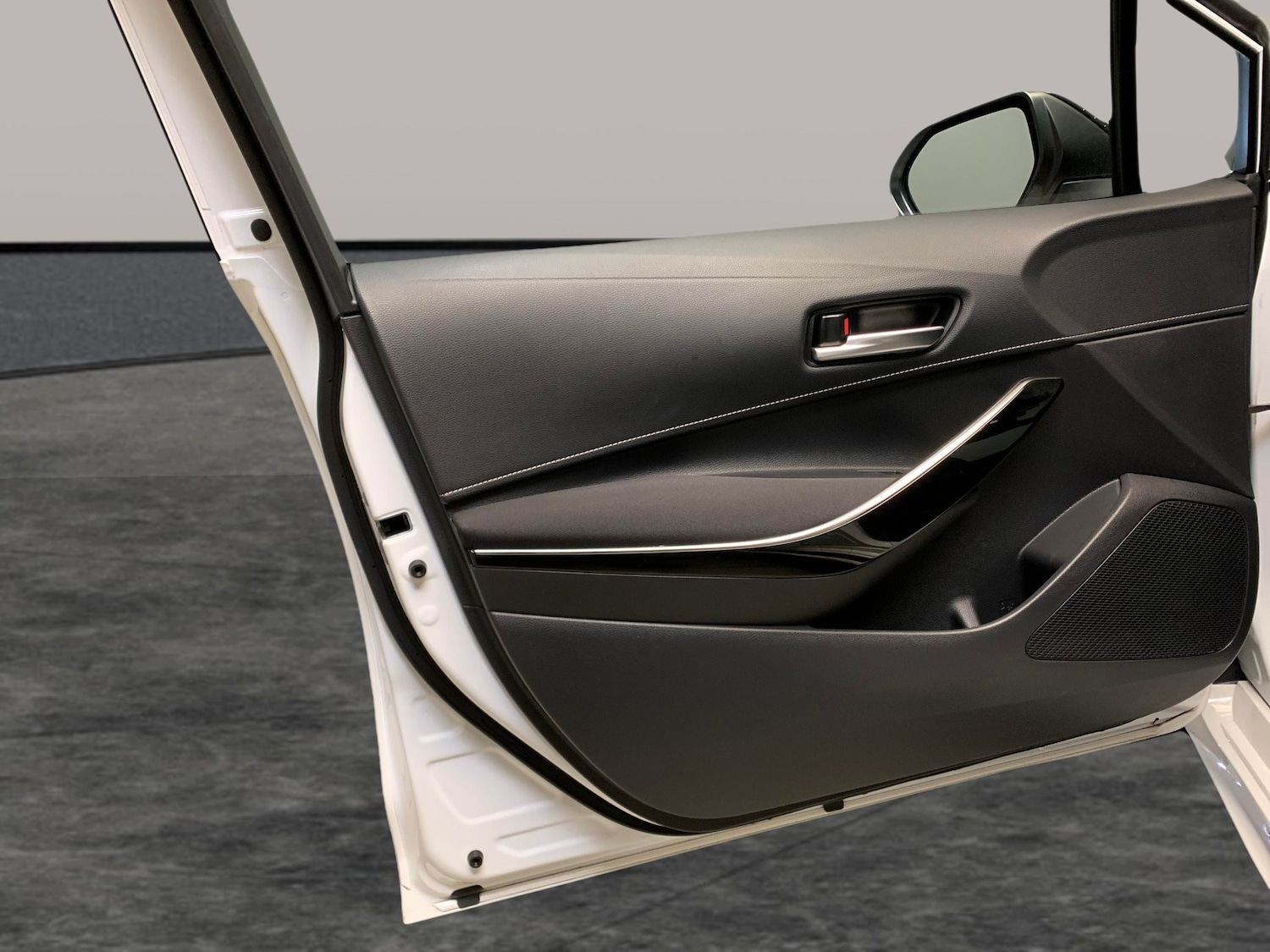 Used Toyota Corolla 2021 for sale - 77159741: Photo 24