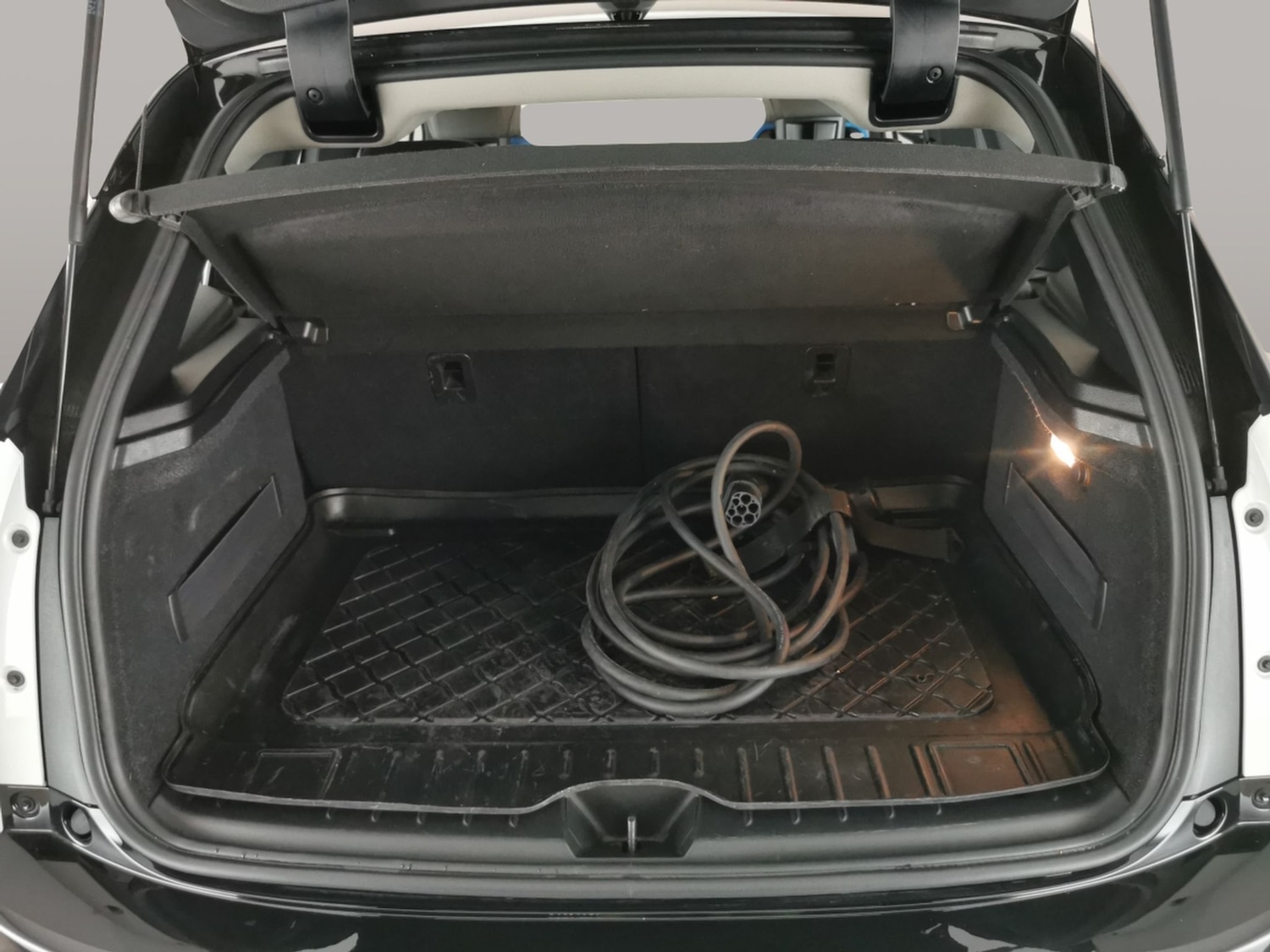 Used BMW i3 2019 for sale - 78067930: Photo 29