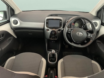 Used Toyota AYGO 2020 for sale - 76555093: Photo