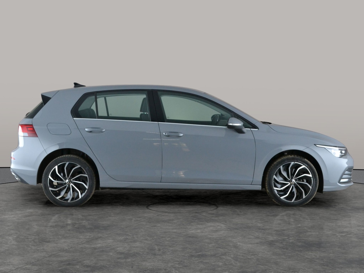 Used Volkswagen Golf 2023 for sale - 78094366: Photo 9