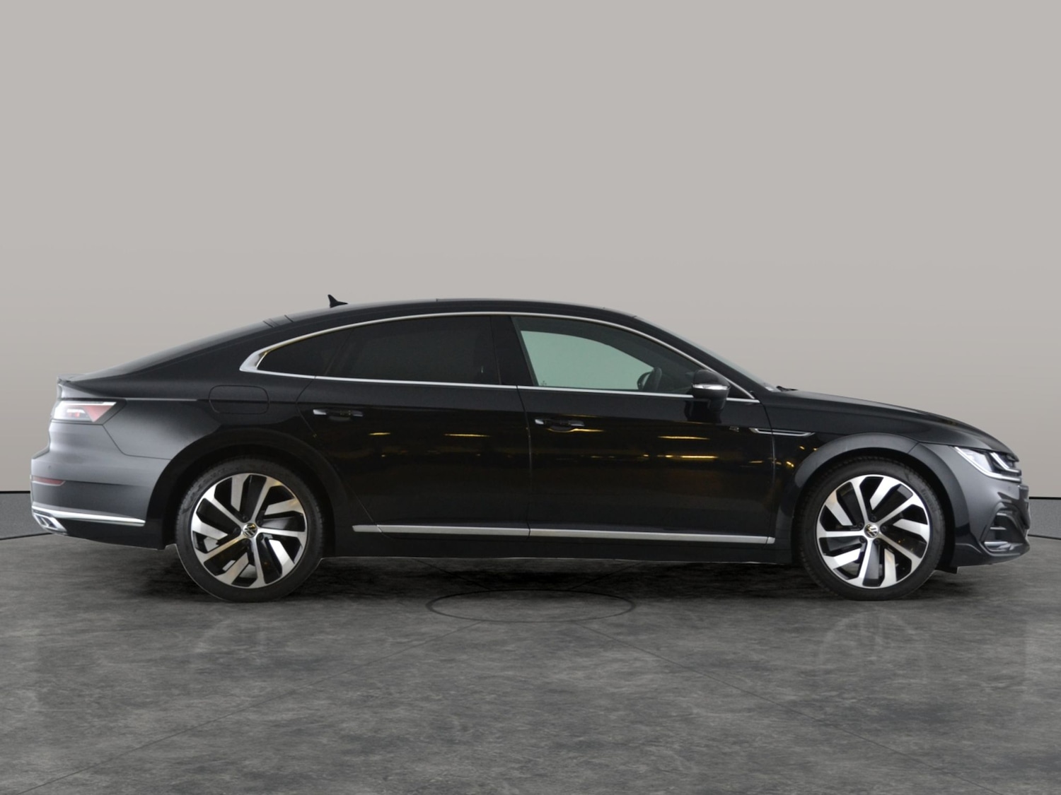 Used Volkswagen Arteon 2022 for sale - 77005700: Photo 10