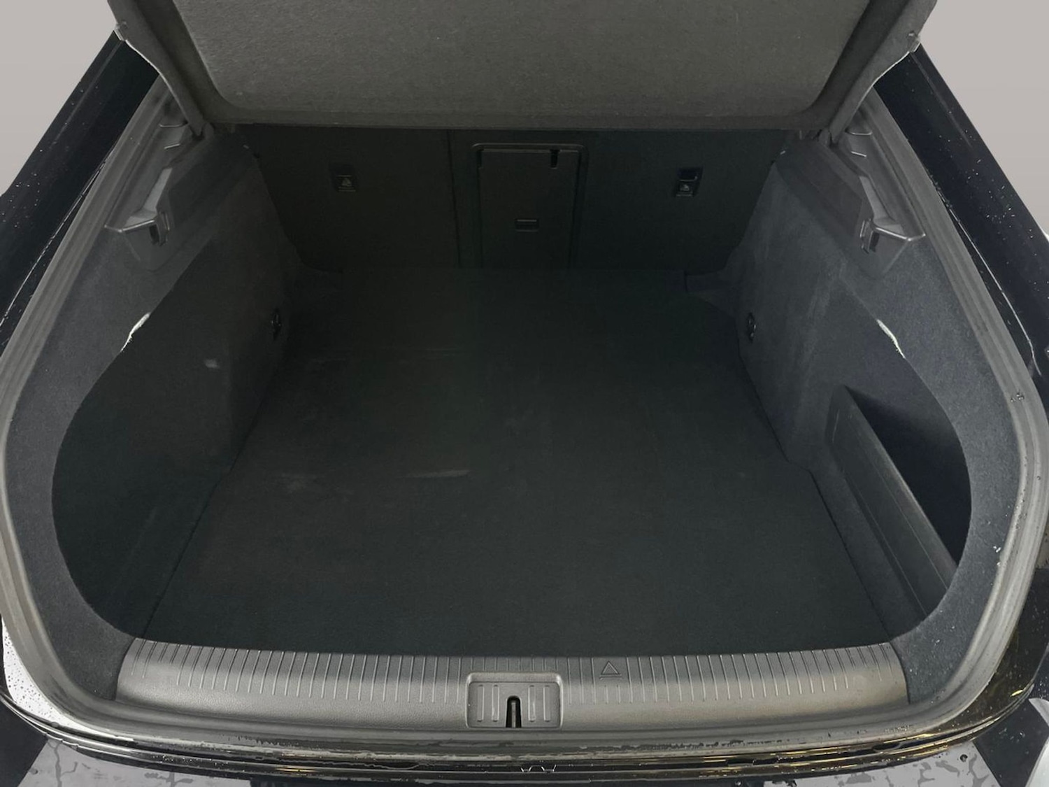 Used Volkswagen Arteon 2022 for sale - 77005700: Photo 37