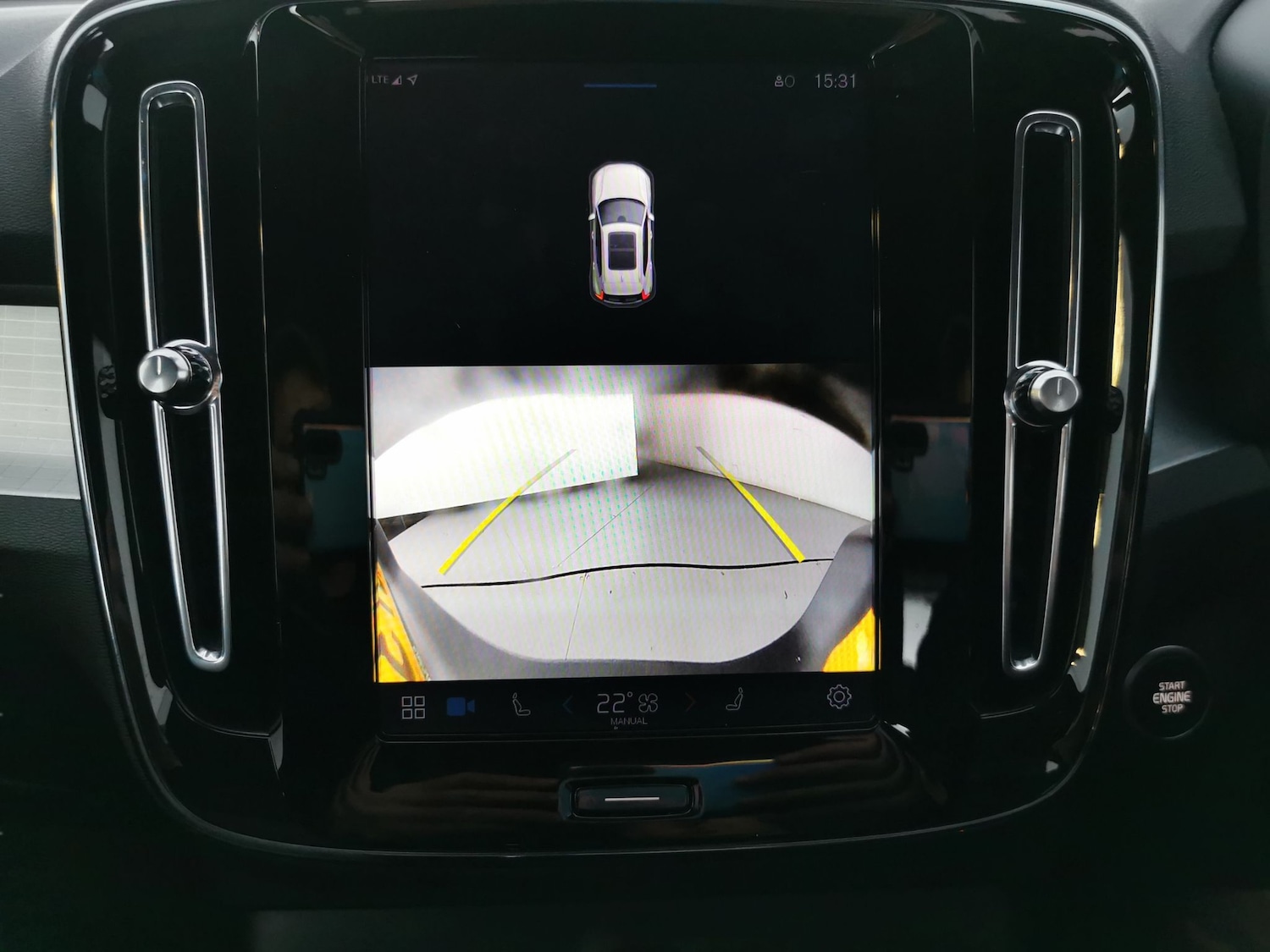 Used Volvo XC40 2024 for sale - 77100628: Photo 5