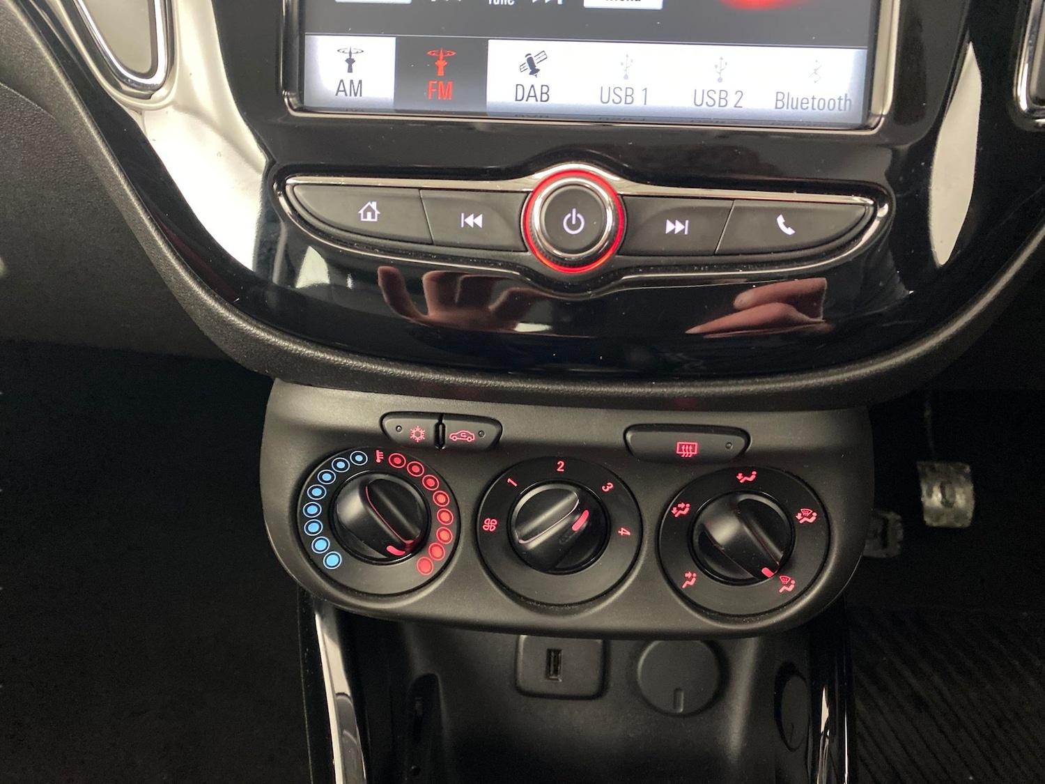 Used Vauxhall ADAM 2016 for sale - 77418127: Photo 15