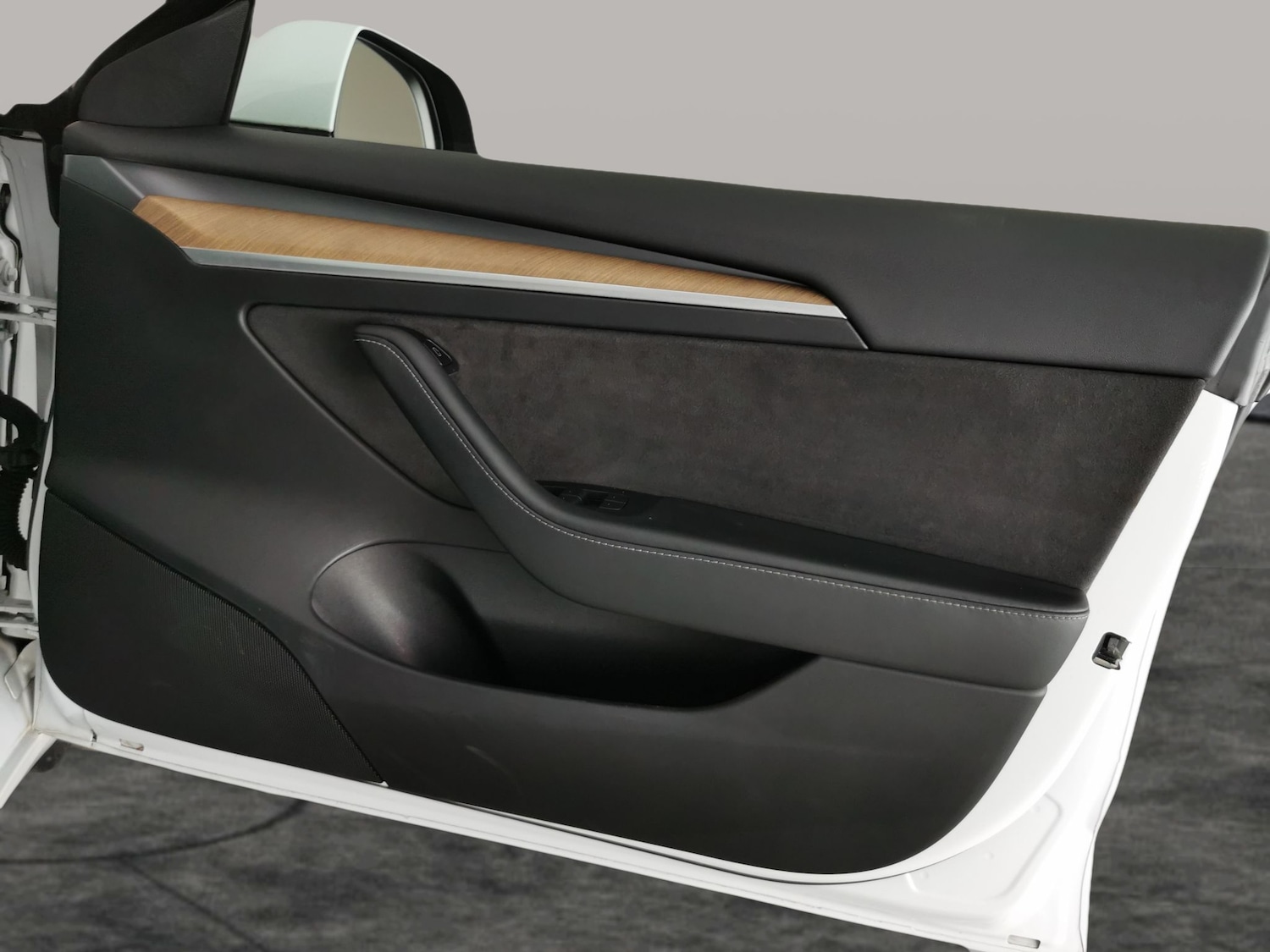 Used Tesla Model 3 2021 for sale - 77076027: Photo 27