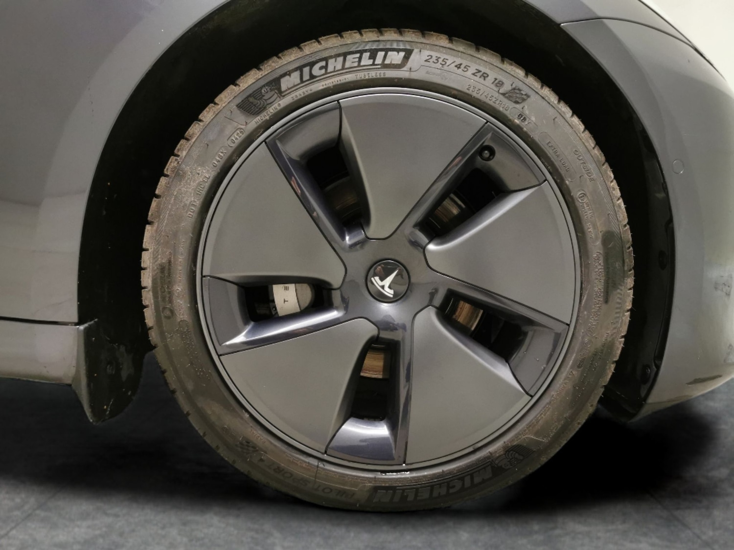 Used Tesla Model 3 2021 for sale - 77135128: Photo 25