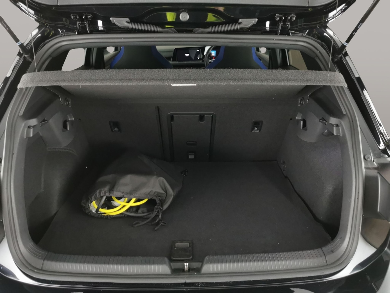 Used Volkswagen Golf 2023 for sale - 76847643: Photo 31