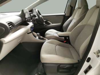 Used Toyota Yaris 2022 for sale - 74376249: Photo
