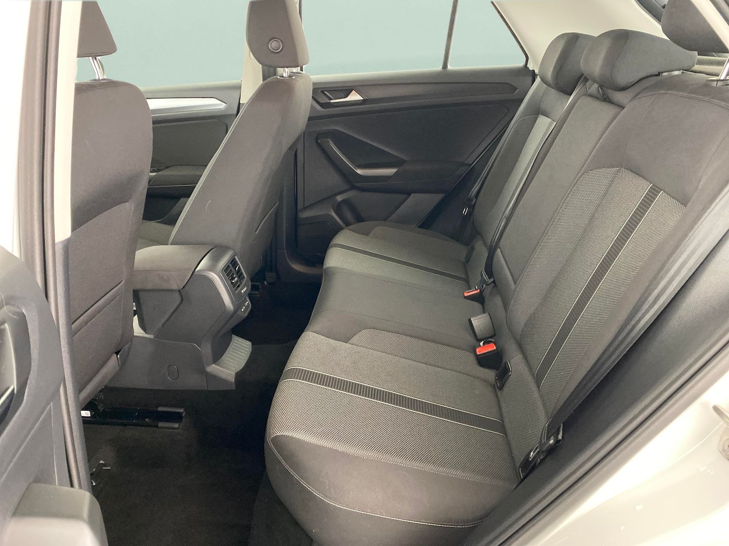 Used Volkswagen T-Roc 2023 for sale - 76748740: Photo 21