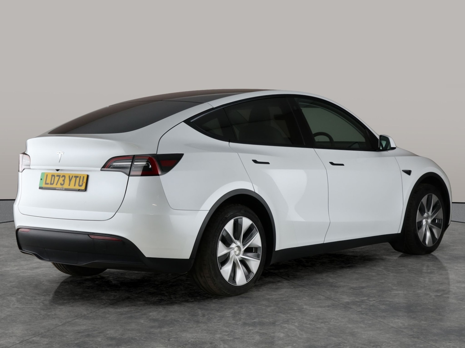 Used Tesla Model Y 2023 for sale - 76444627: Photo 17