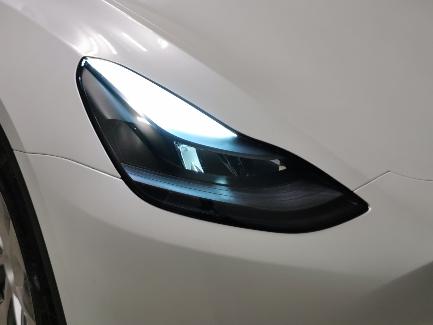 Used Tesla Model Y 2023 for sale - 76444627: Photo 32