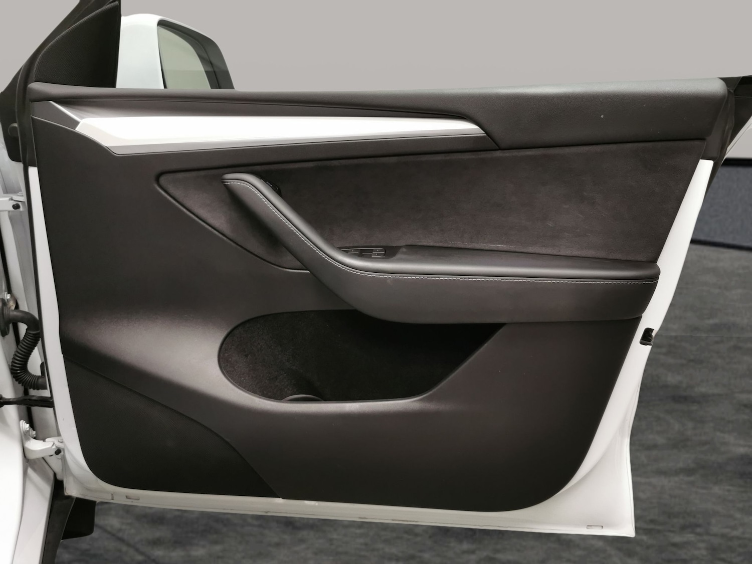 Used Tesla Model Y 2023 for sale - 76444627: Photo 42