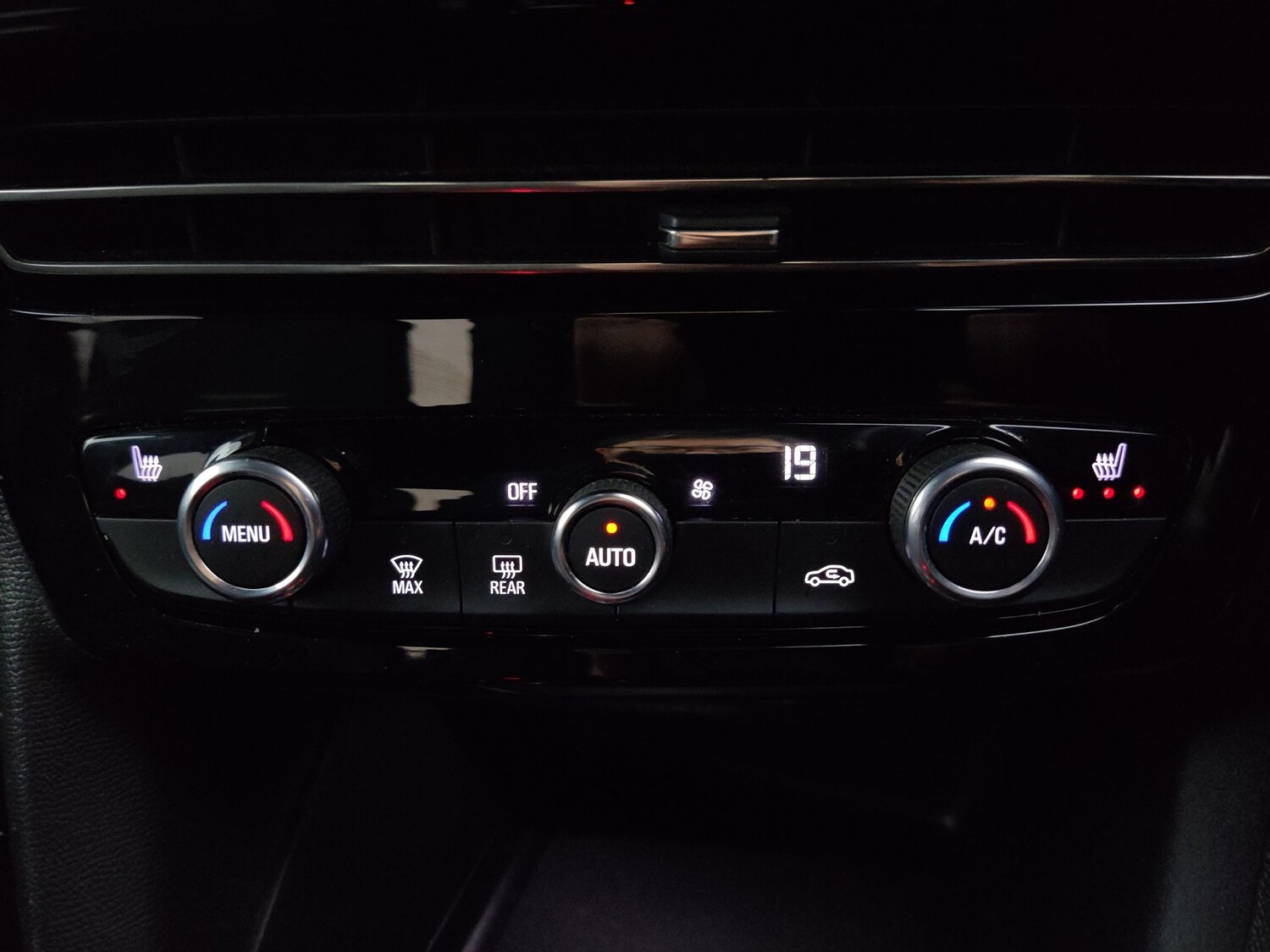 Used Vauxhall Mokka 2023 for sale - 78178122: Photo 22