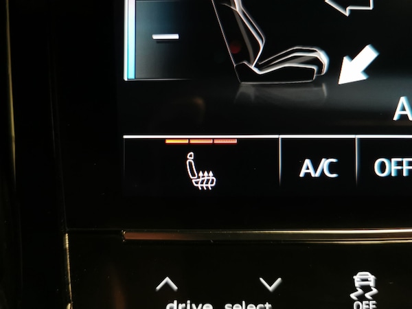 Used Audi e-tron 2022 for sale - 76318965: Photo 26