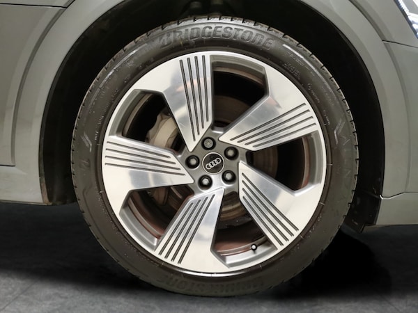 Used Audi e-tron 2022 for sale - 76318965: Photo 33