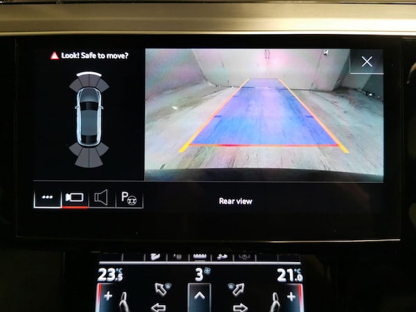 Used Audi e-tron 2022 for sale - 76318965: Photo 9