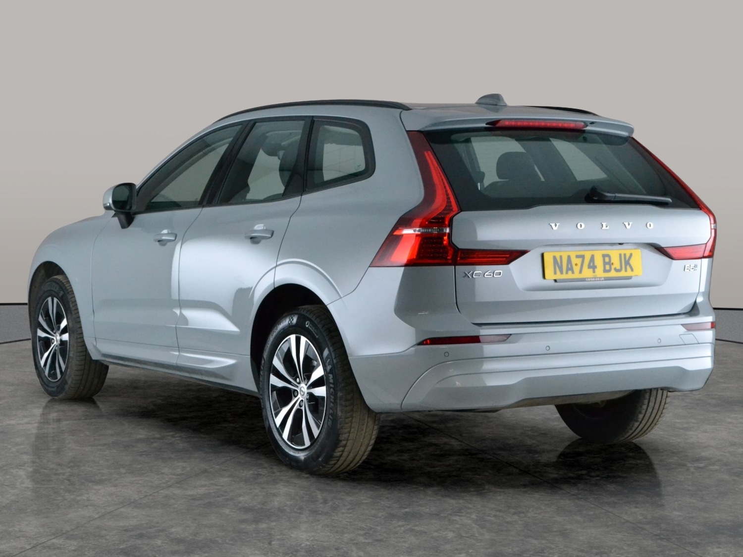 Used Volvo XC60 2024 for sale - 78063684: Photo 13