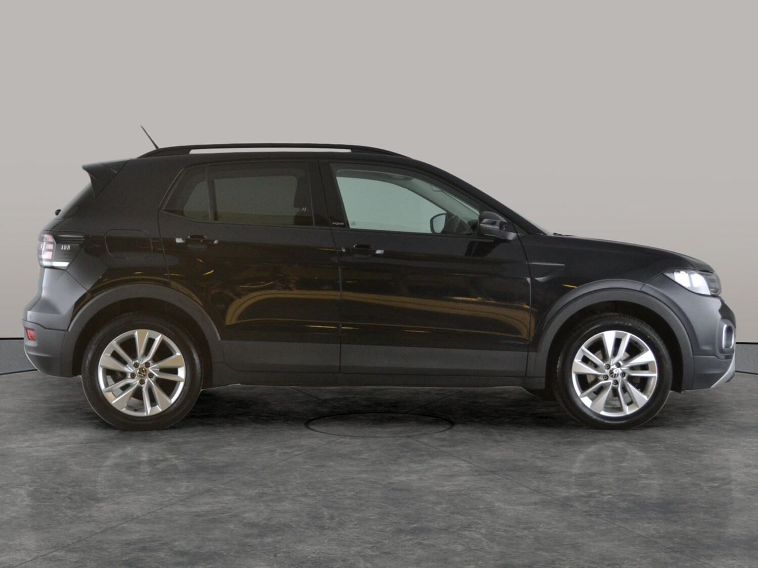 Used Volkswagen T-Cross 2022 for sale - 77579365: Photo 11
