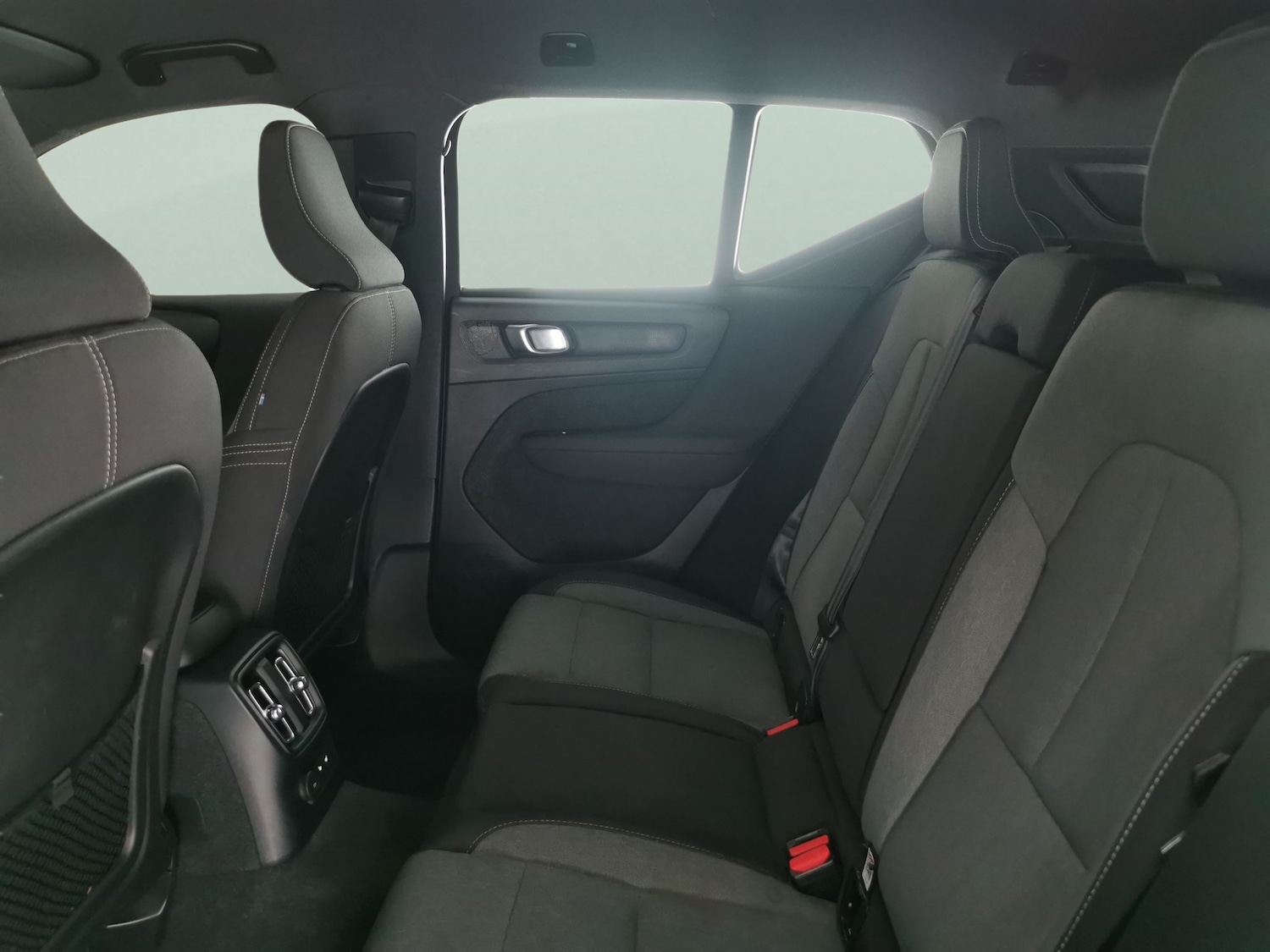 Used Volvo XC40 2022 for sale - 77286041: Photo 31