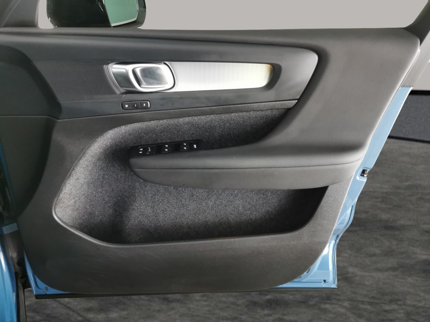 Used Volvo XC40 2022 for sale - 77286041: Photo 35